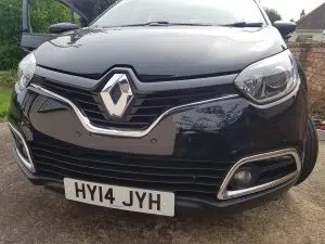 Renault Captur front parking sensors