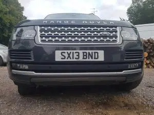 Range Rover Vogue Front parking sensors