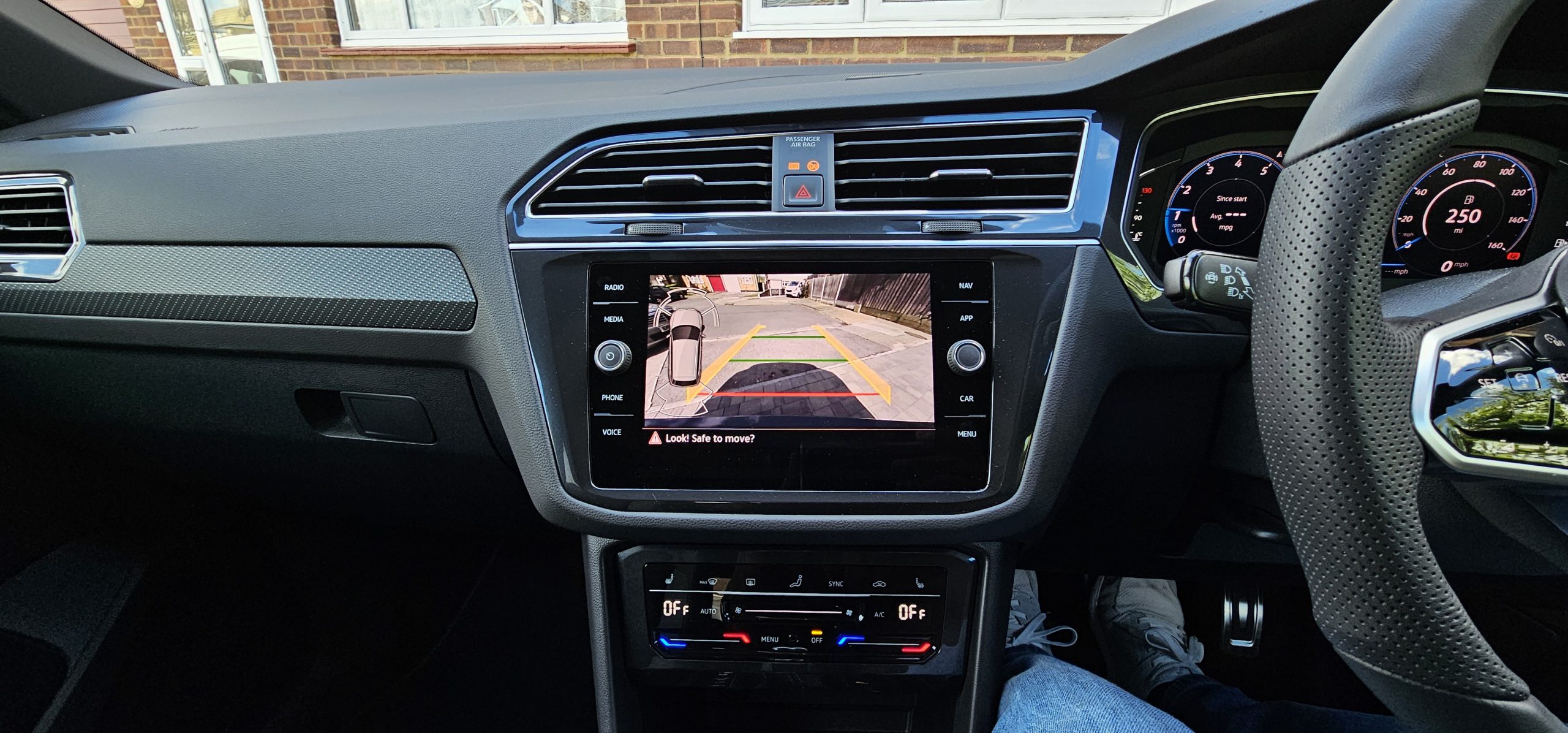 vw tiguan reverse camera
