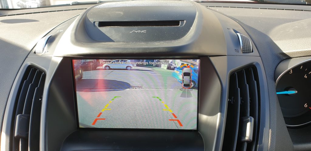 ford kuga reverse camera