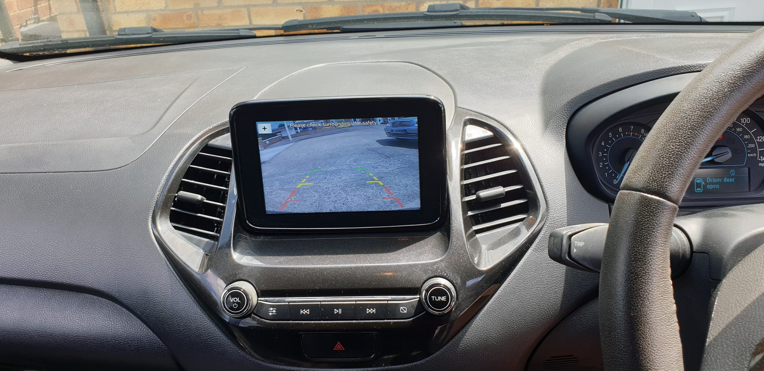 ford ka reverse camera