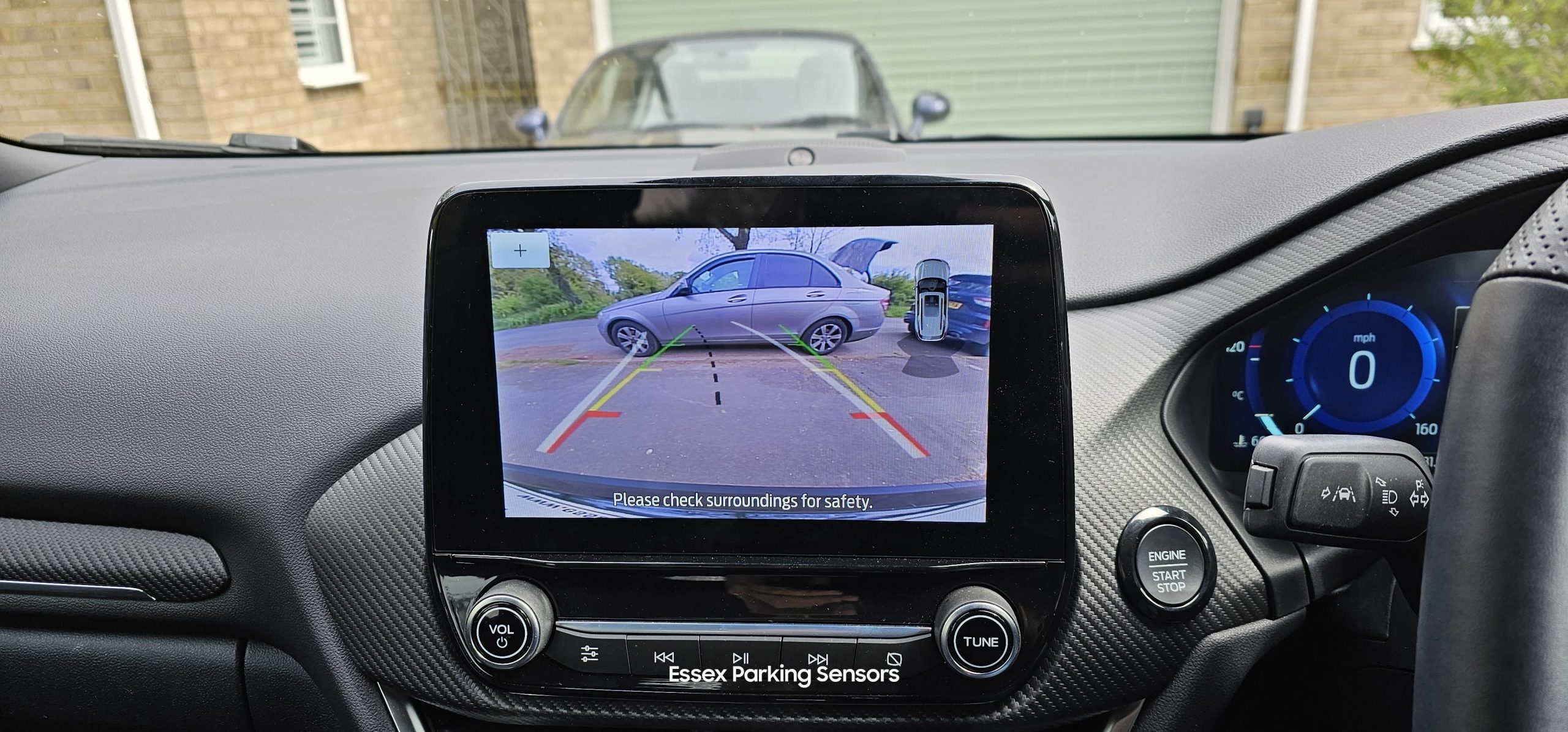 ford puma reverse camera