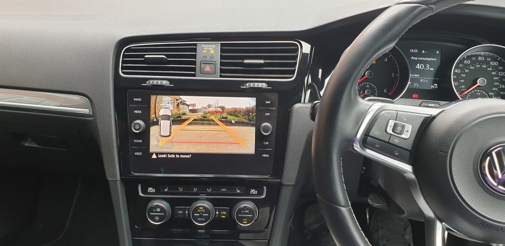 vw golf mk8 reverse camera