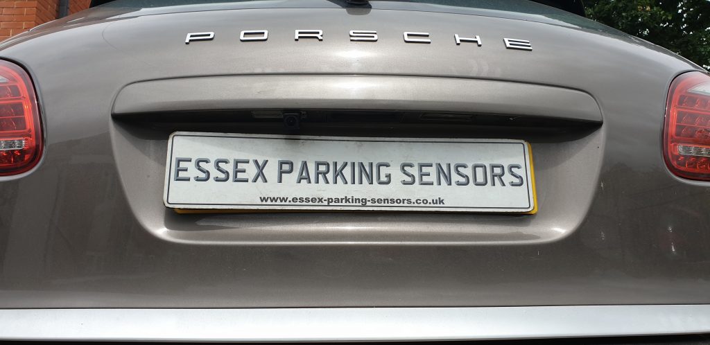 porsche reverse camera