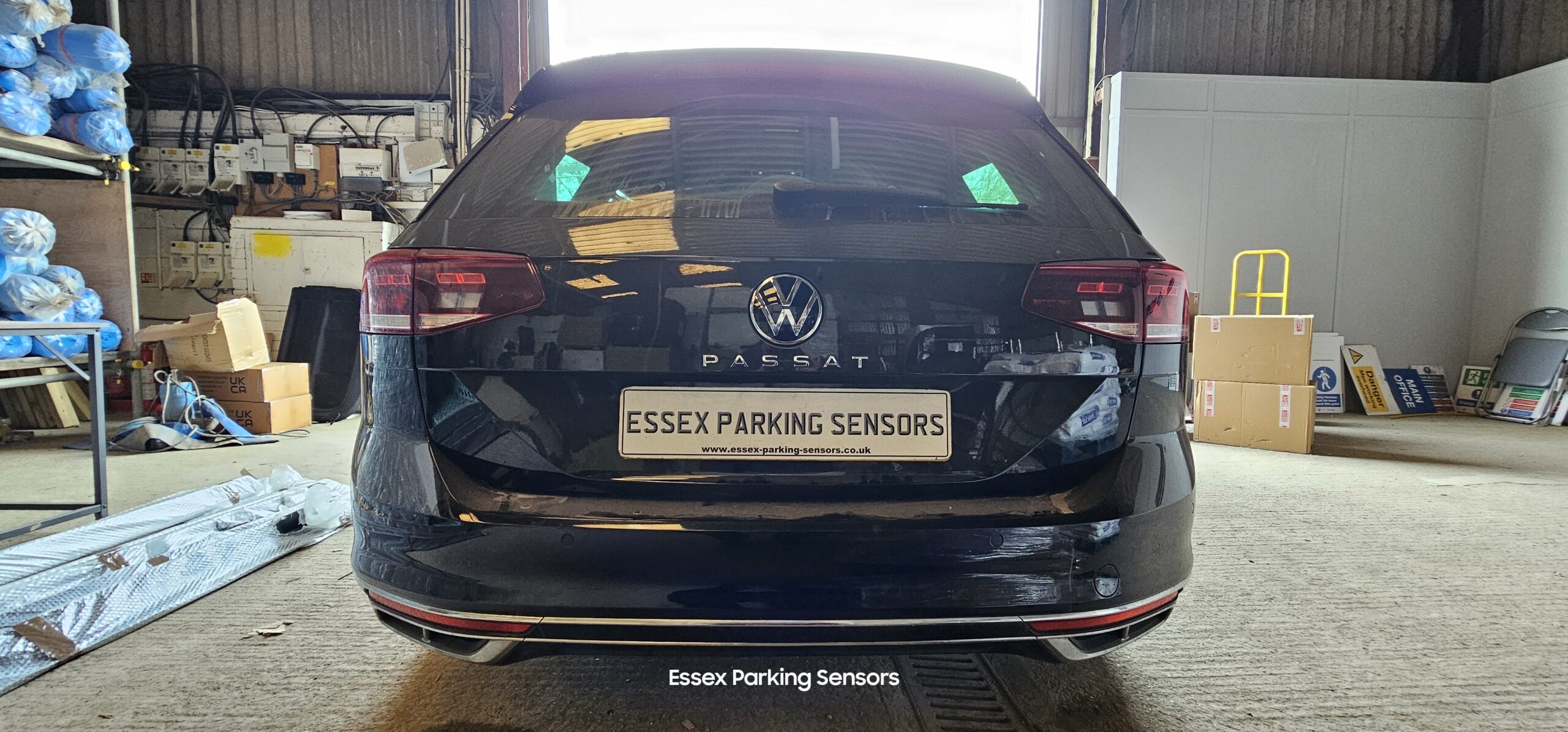 vw passat b9 reverse camera