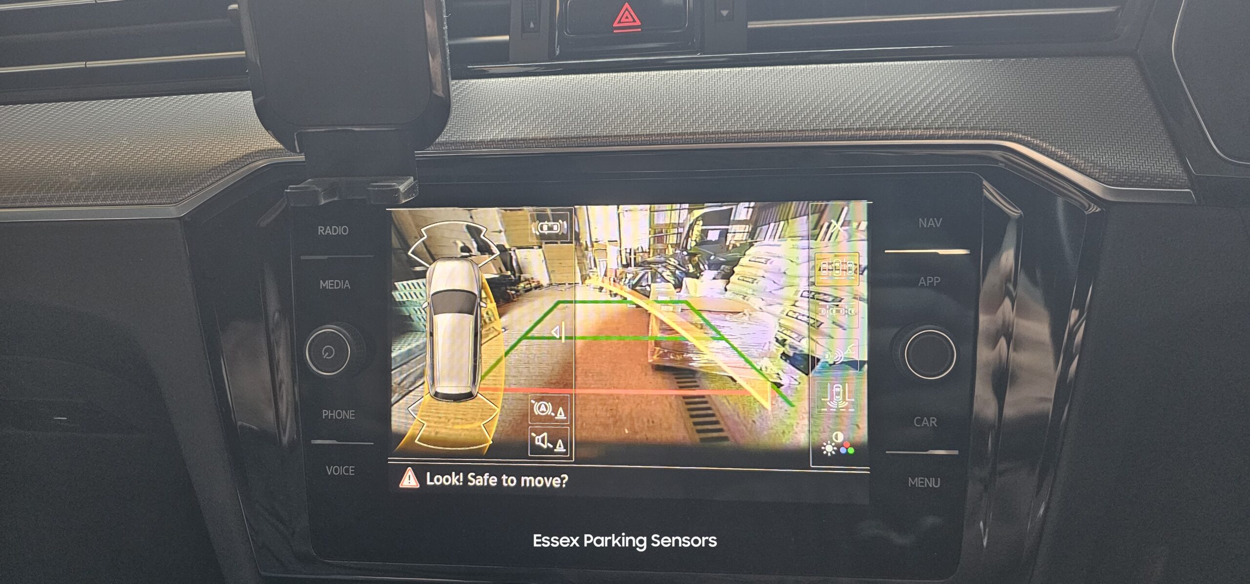vw passat b9 reverse camera