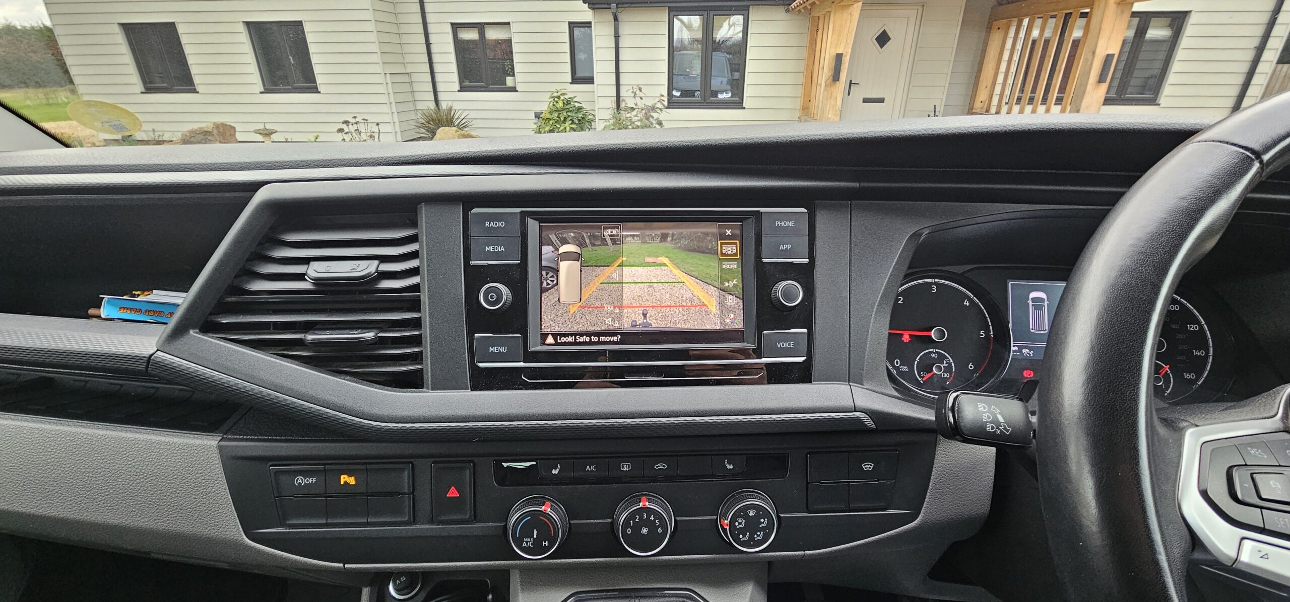 VW Transporter T6.1 Reverse Camera 1 VW Transporter T6.1 Reverse Camera