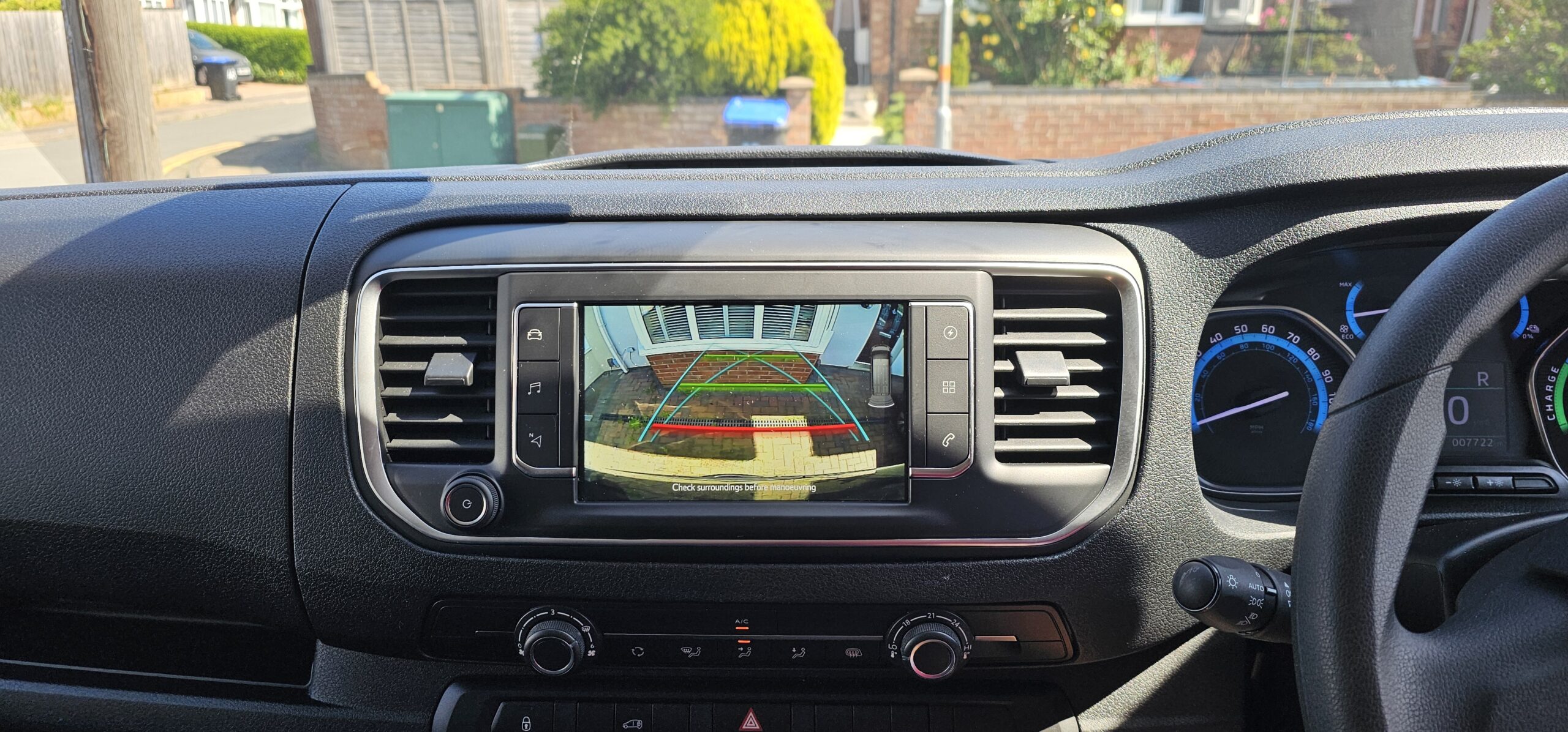 Vauxhall Vivaro Reverse Camera