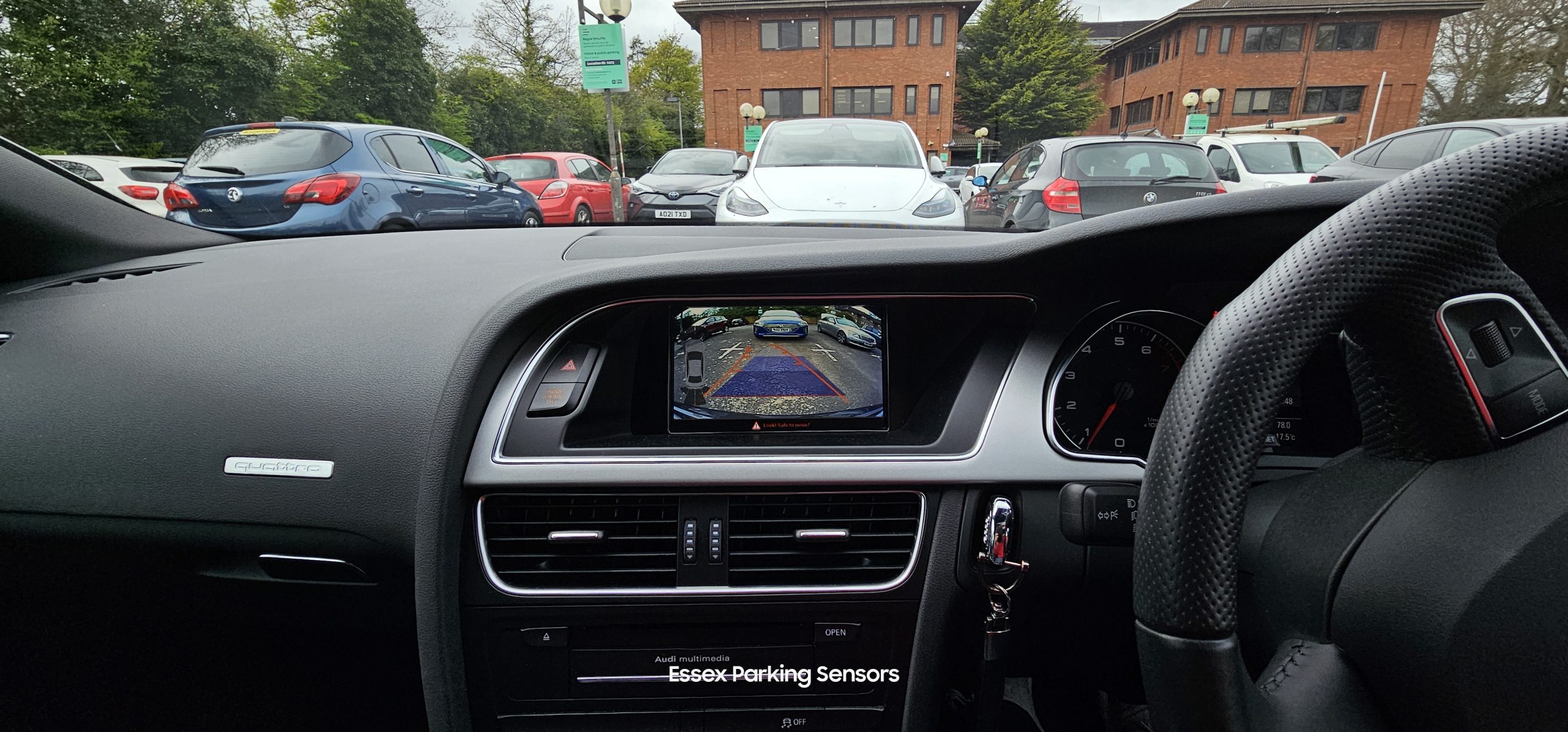 Audi A5 B8 reverse camera