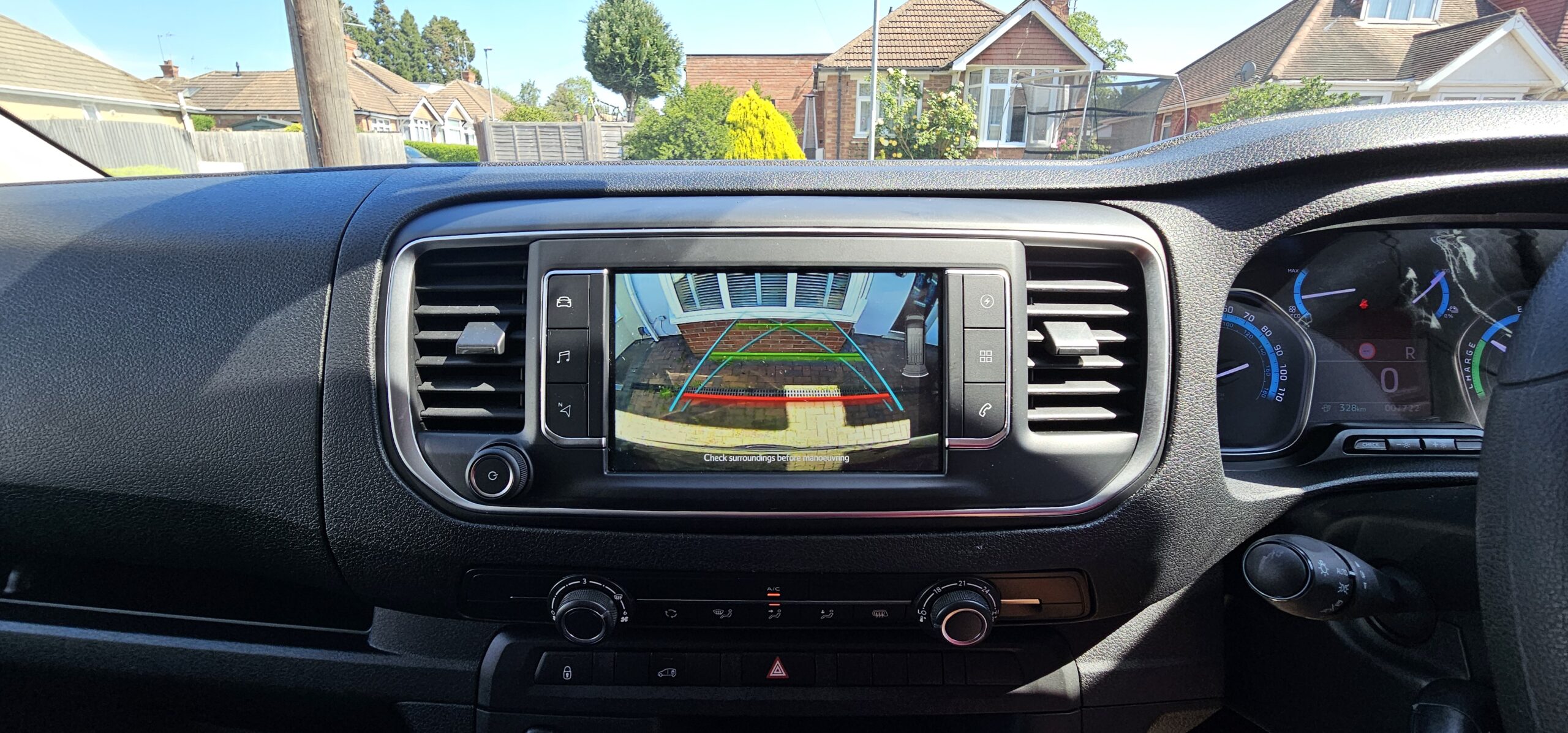 Toyota Proace Reverse Camera
