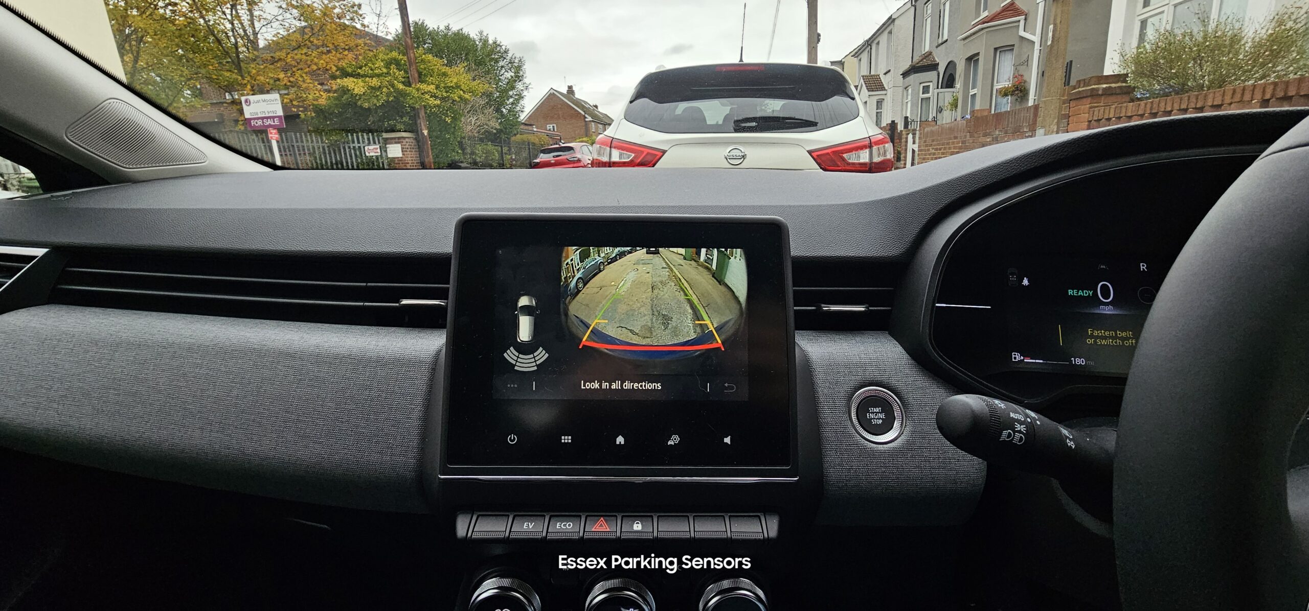 Renault Clio MK5 Reverse Camera