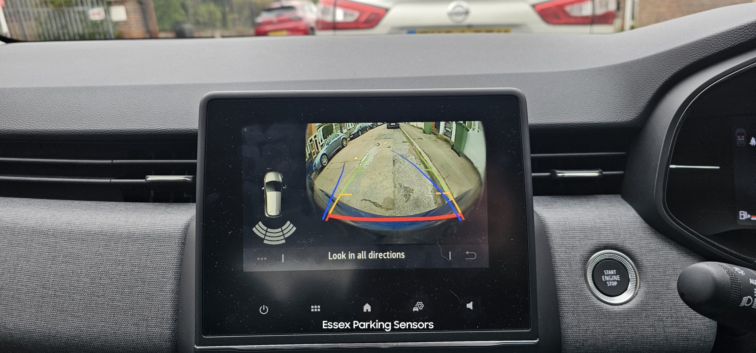 renault clio MK5 reverse camera